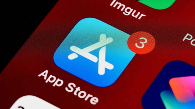 دعوى قضائية جماعية ضد آبل بعد خسارة عملاء 1.8 مليون دولار عبر تطبيق بيتكوين مزيف في App Store