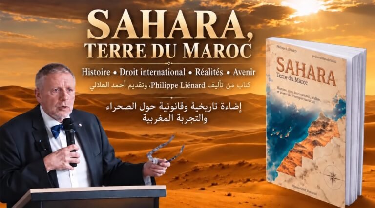 Speaker promotes Sahara, Terre du Maroc book against desert backdrop